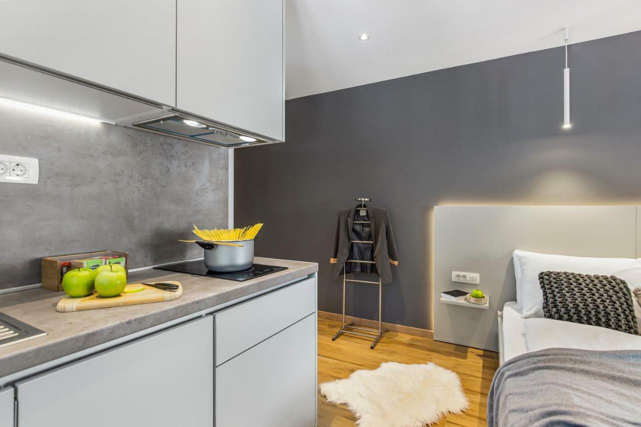 Incenter Apartments Rijeka Exterior foto